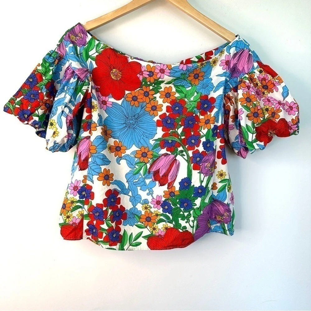 H&M top, off-shoulder, short balloon  sleeves, loose fitting, 💯 cotton, floral - Picture 4 of 14